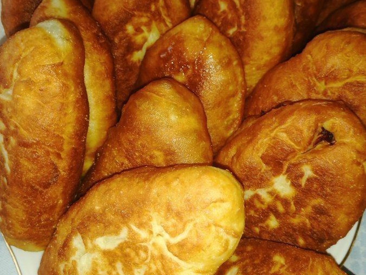 Pirojok (Pie) — Kyrgyz dish