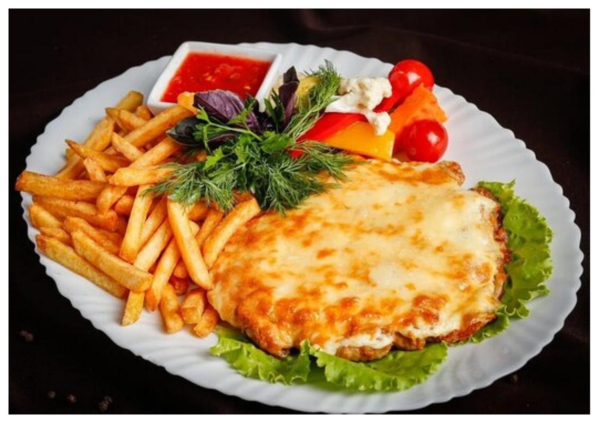 French Style Chicken Fillet — Kyrgyz dish